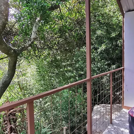 Mora'S Place B&B-3